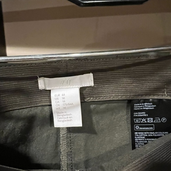 H&M Women's Olive Green Chinos - Picture 5 of 8